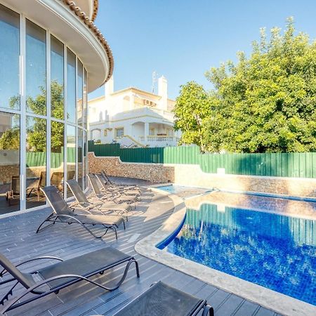 Full Private 300Sqm Villa Jacuzzi Heated Pool Ideal & Quiet Location Albufeira Eksteriør billede