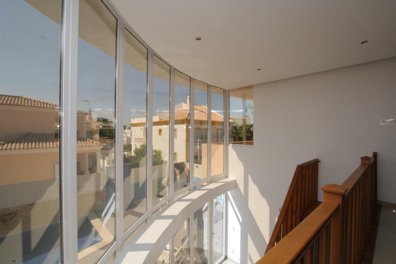 Full Private 300Sqm Villa Jacuzzi Heated Pool Ideal & Quiet Location Albufeira Eksteriør billede