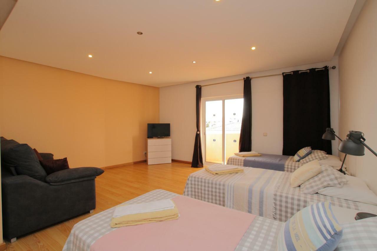 Full Private 300Sqm Villa Jacuzzi Heated Pool Ideal & Quiet Location Albufeira Eksteriør billede