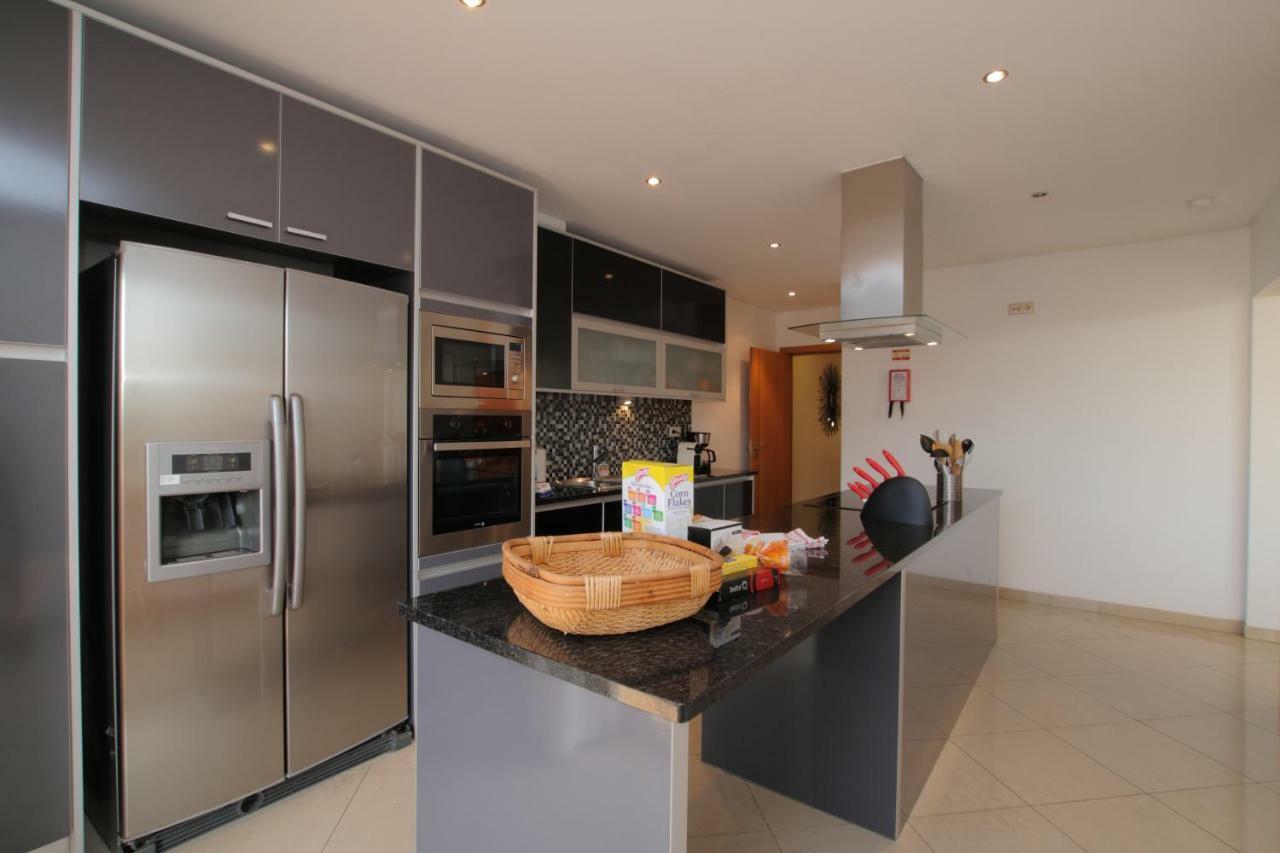 Full Private 300Sqm Villa Jacuzzi Heated Pool Ideal & Quiet Location Albufeira Eksteriør billede